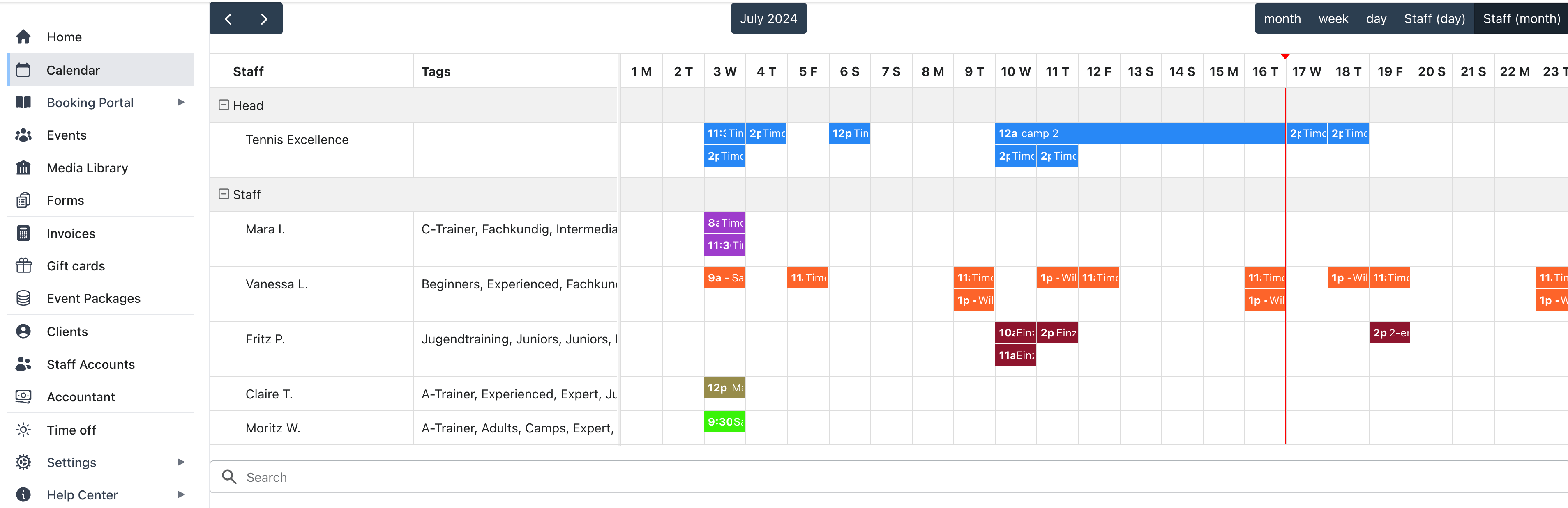 Monthly staff calendar displayed within the Planubo user interface.